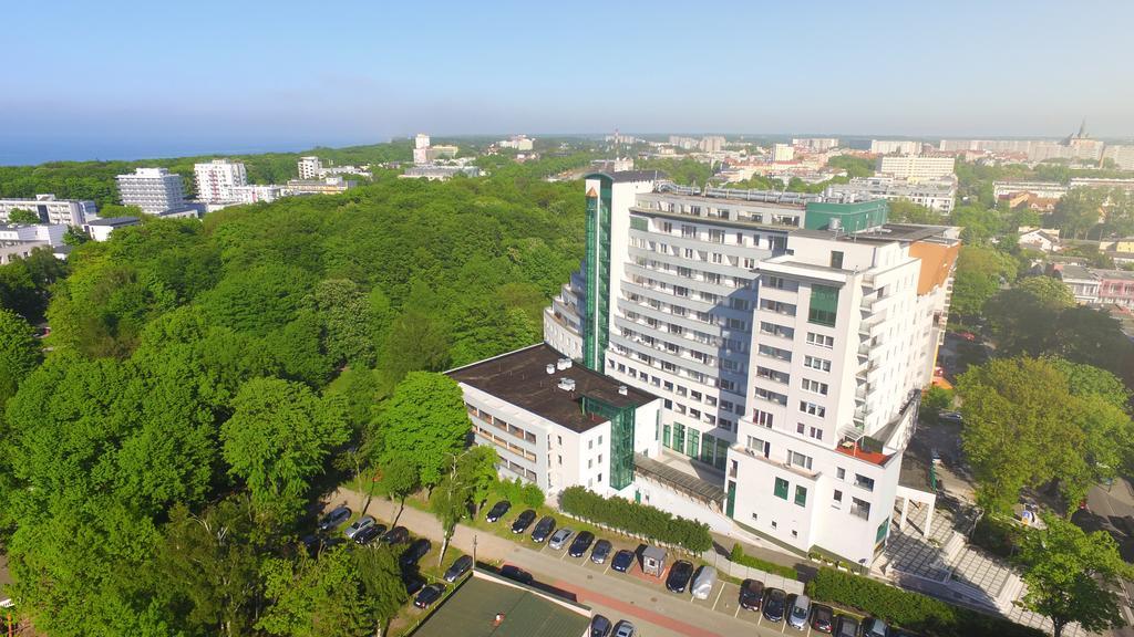 Aparthotel Etna Kołobrzeg Esterno foto