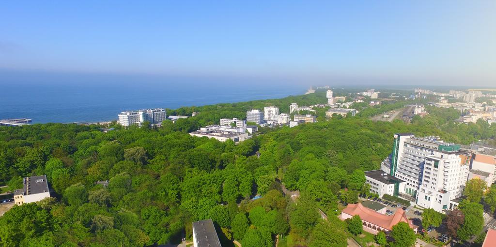 Aparthotel Etna Kołobrzeg Esterno foto