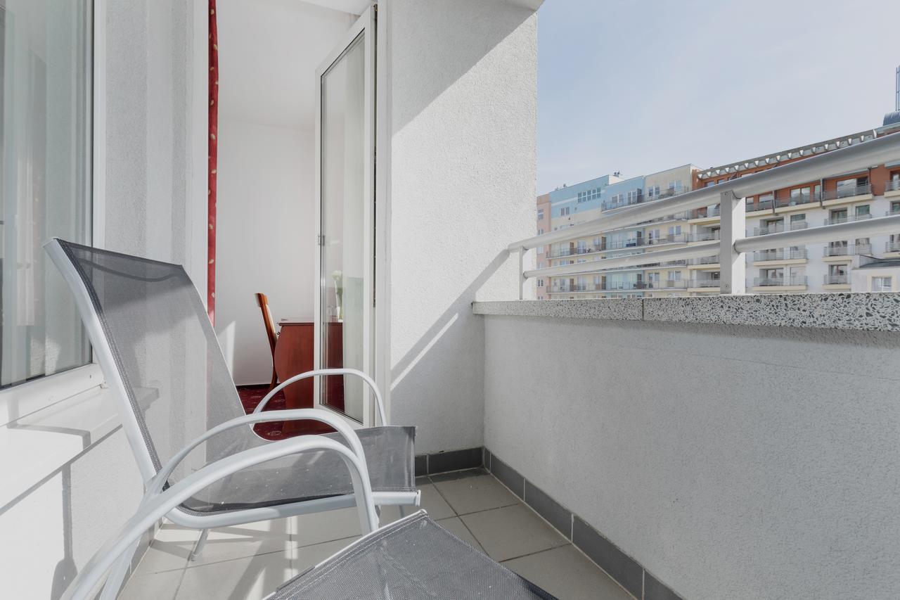 Aparthotel Etna Kołobrzeg Esterno foto